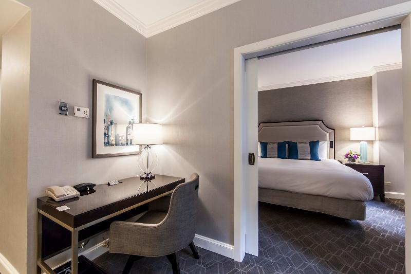 اتاق سوپریور با چشم‌انداز شهر, Mondial Hotel Hue