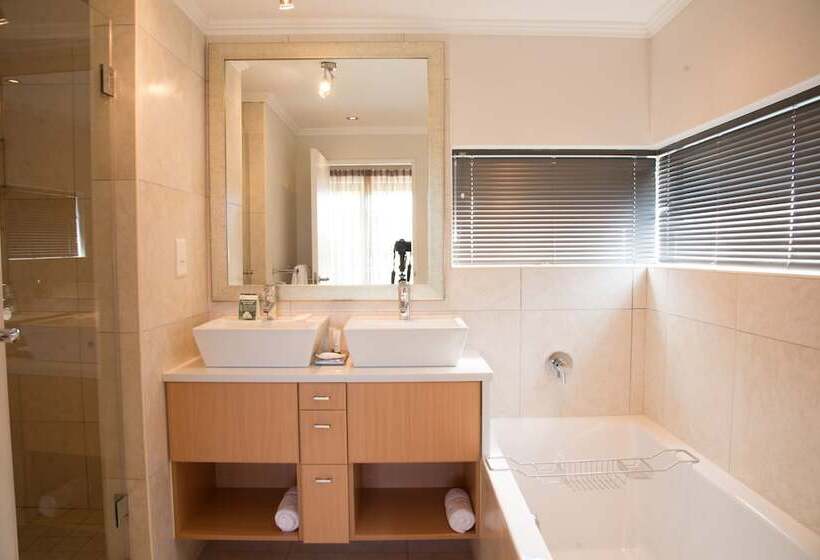 Люкс 2 Спальни, Premier Resort The Moorings, Knysna