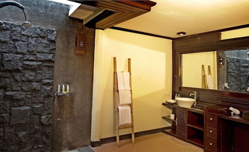 ویلای 3 خوابه با استخر, The Bali Dream Villa Seminyak