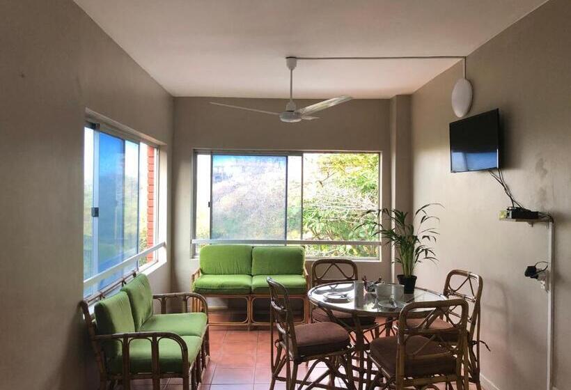 스위트, Seaside Lodge B&b