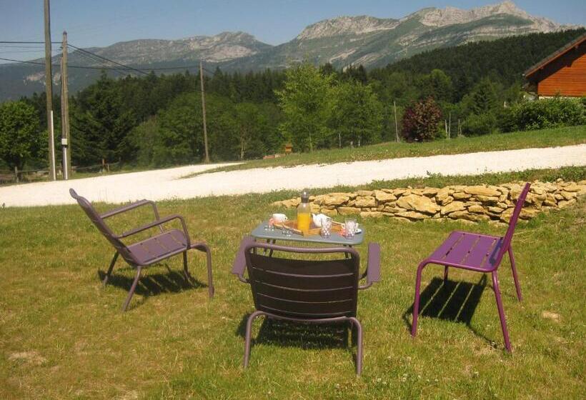 سوییت خانوادگی, Chambres D Hôtes La Vercouline