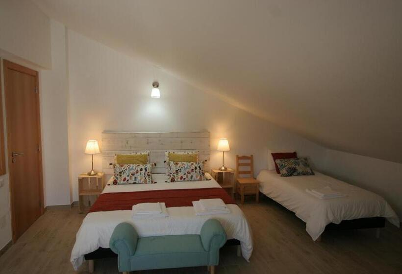 Quarto Triplo Estandar Vista Jardim, Casa Lagoa
