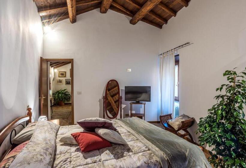 Номер Дюплекс, Casa Roma