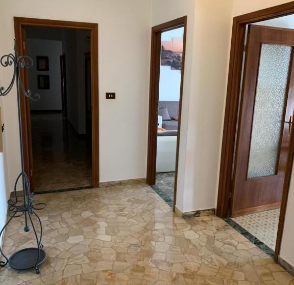 اتاق استاندارد, Affittacamere Serravalle Shopping