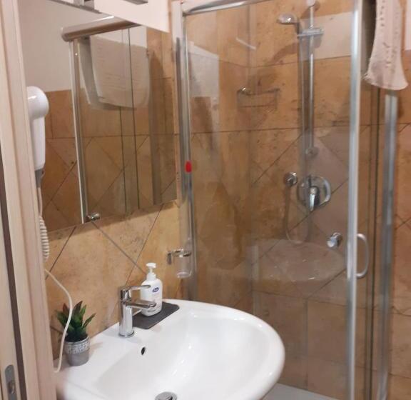 Номер Стандарт с Балконом, Rainbow Sweet Rooms