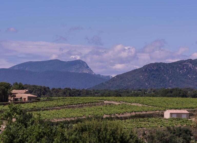 Дом 1 Спальня, A L Ombre Du Ventoux