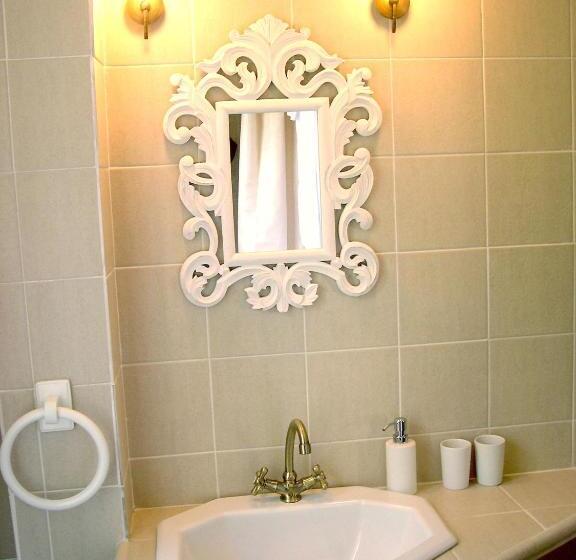 스탠다드 룸, Domaine Du Paraïs B&b
