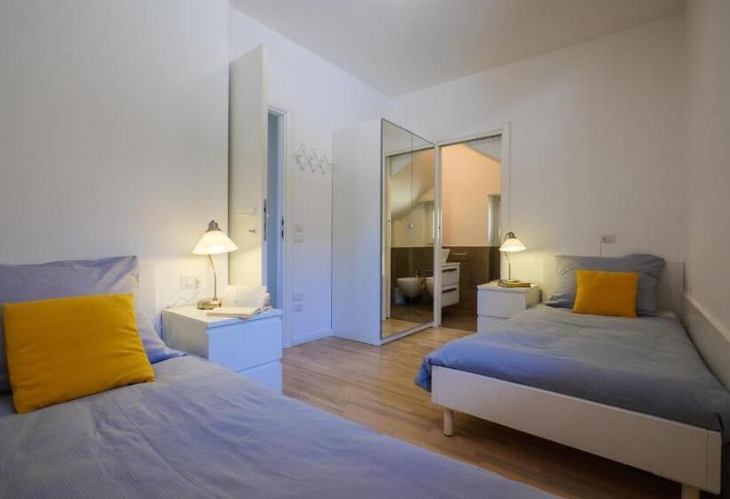 Appartamento 3 Camere da Letto, Residence Girasole Casa Rossa B
