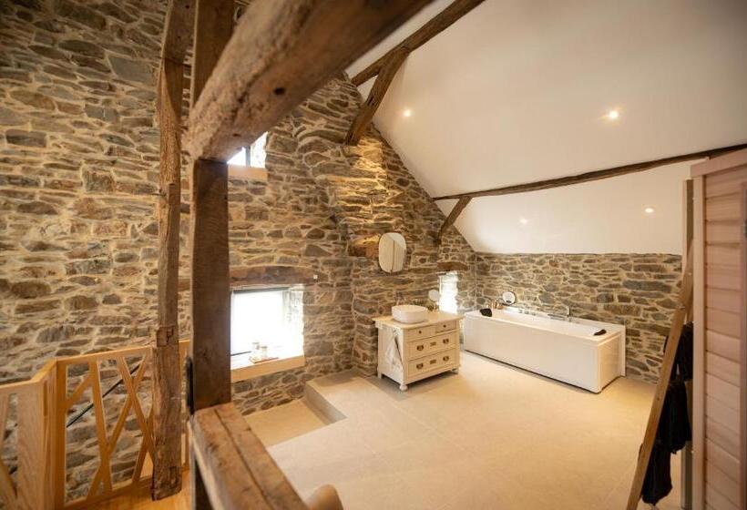 带大床的套房, Paddock Lodge   Suites Wellness & Chambres D Hôtes