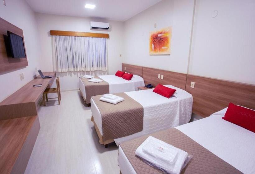 Четырехместный Номер Стандарт, Carlton Plaza Hotel Uberlandia