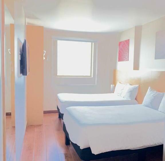 Номер Стандарт Вид на Озеро, Ibis Cancun Centro