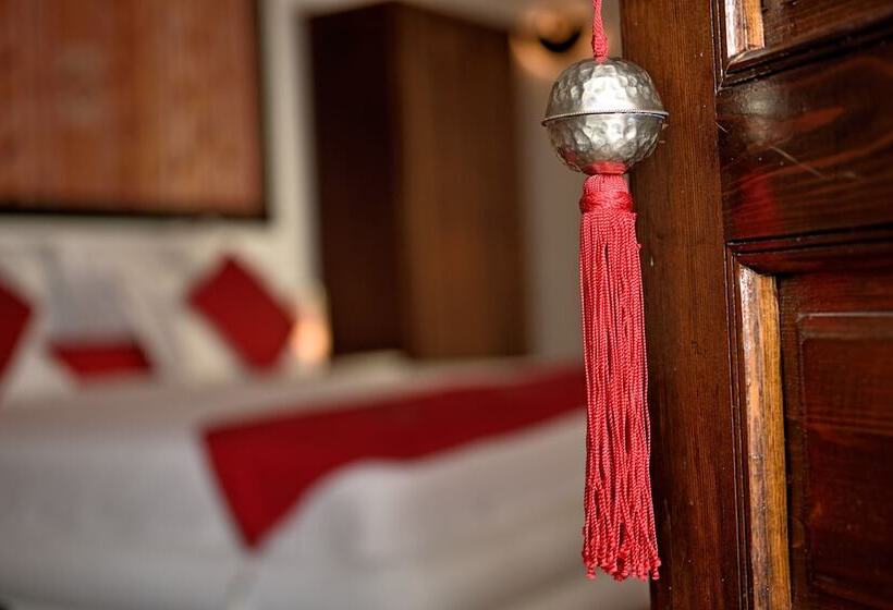 سوییت, Riad Les Ammonites And Spa