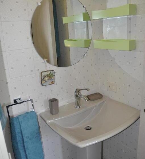 Quarto Triplo Estandar, Azzurromare