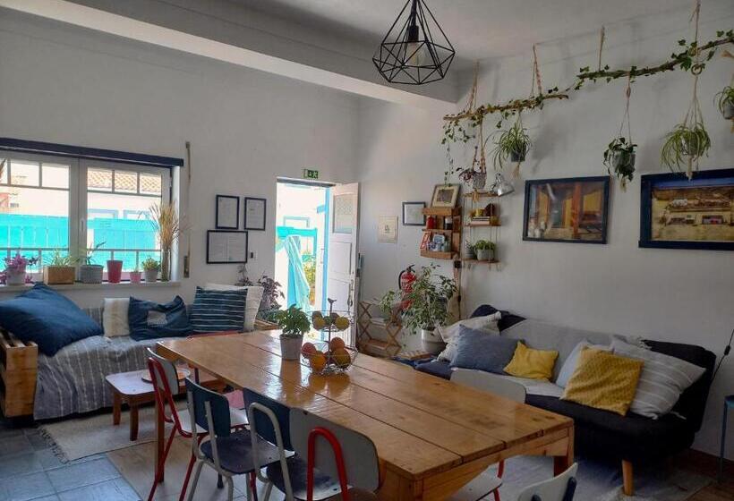 Номер Стандарт Трехместный, Ethic Surf House