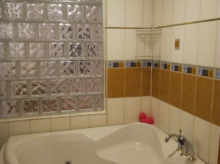 Студия Стандарт, Firsthome Guesthouse