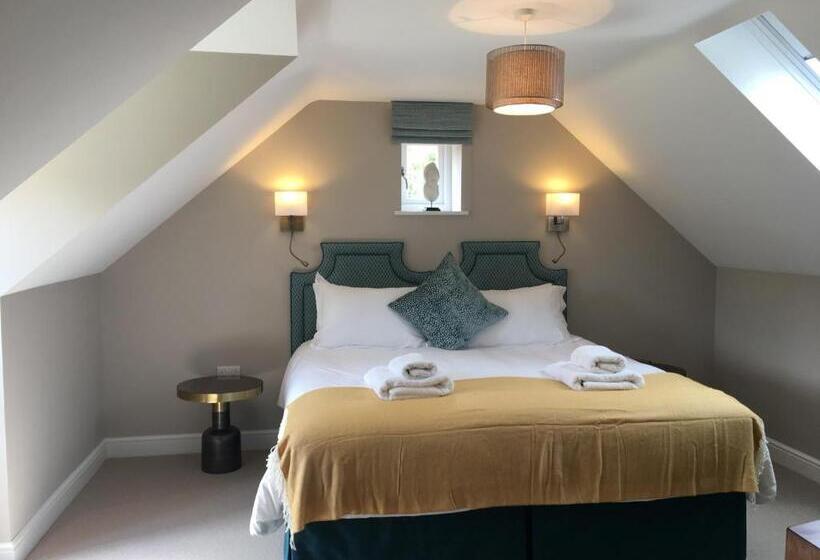 Дом 2 Спальни, Cliff Farmhouse B&b Suites