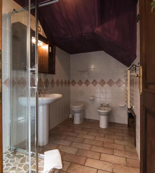 Escritório Estándar, Bio Agriturismo Montemenardo Apartments