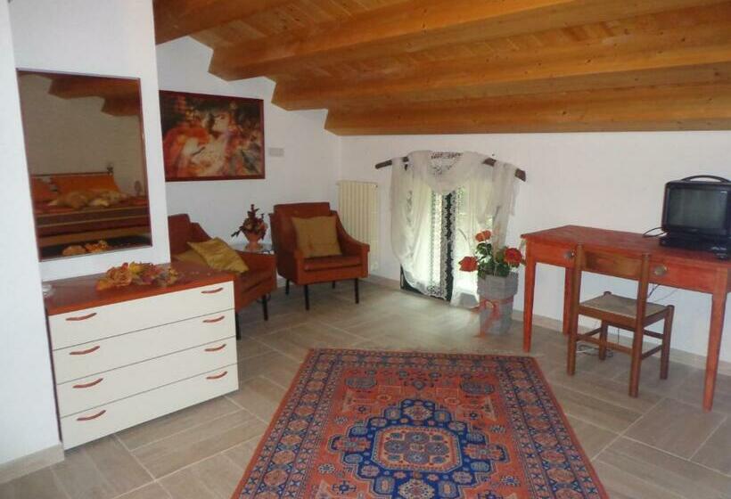 اتاق لوکس, Agriturismo Sorgente Di Luna