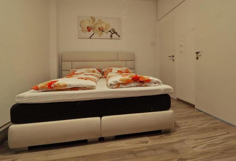 اتاق استاندارد, Hofmanns B&b