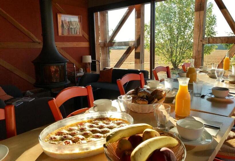 ガーデンビュースタンダードルーム, Hameau Des Damayots