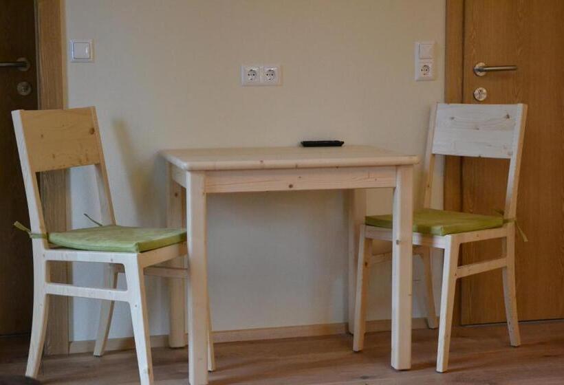 Номер Стандарт, Pension Adlerhorst