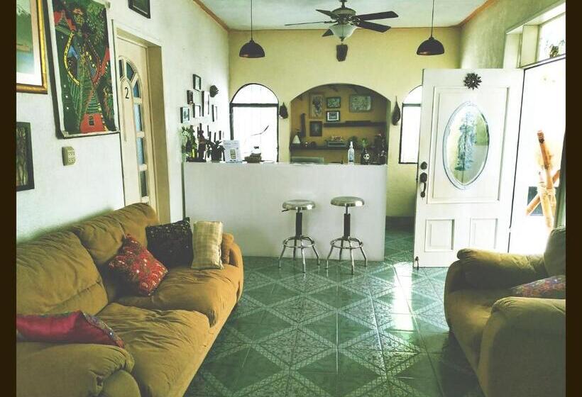Номер Стандарт Совместная Ванная, Casa Del Pintor Chetumal