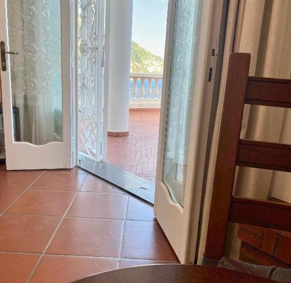 デラックスルーム, Villa Briganti Seaview Terrace