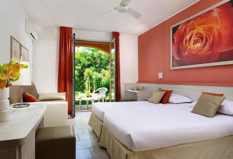 Трехместный Номер Комфорт, Garden Toscana Resort
