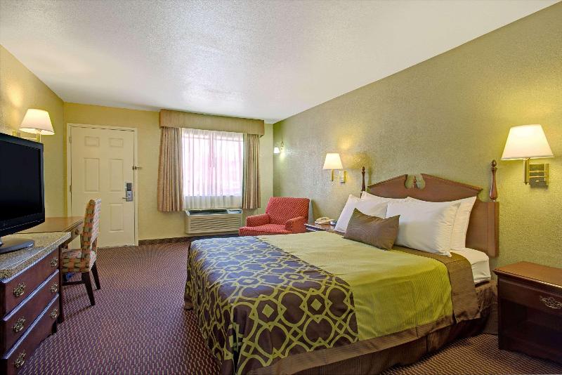 Стандартный Номер Кровать Кинг, Travelodge By Wyndham Tucson Az
