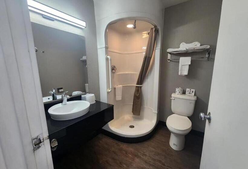 四人标准间, Motel 6 Venice, Fl