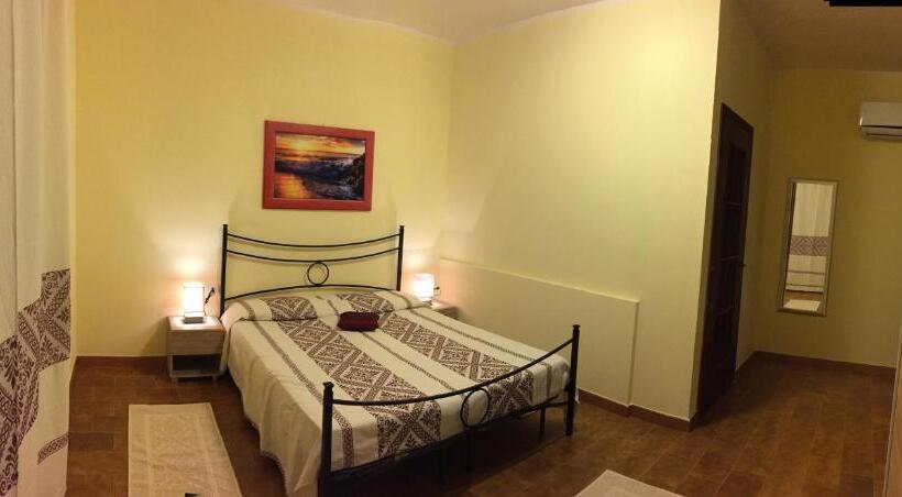 Номер Стандарт Трехместный, B&b Domus De Janas