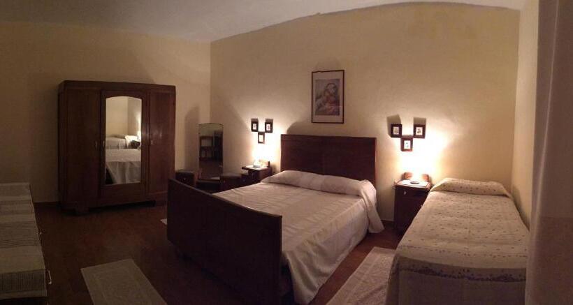 Четырехместный Номер Стандарт, B&b Domus De Janas