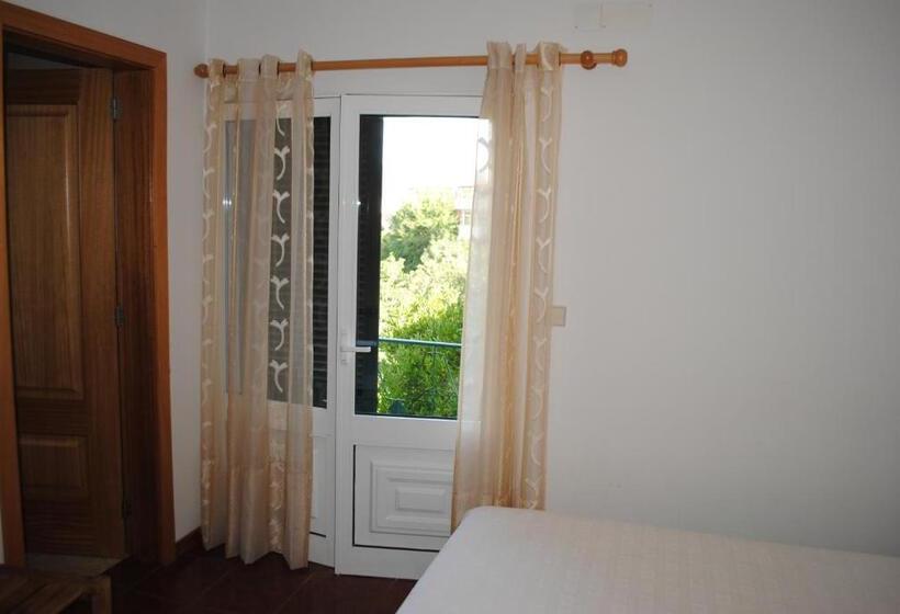Quarto Estandar, Casa Dos Santos Alojamento   Guest House