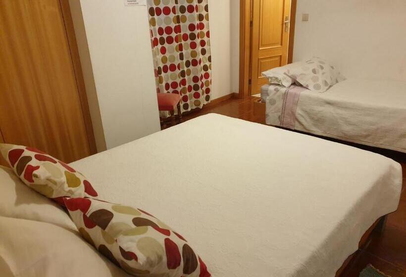 Quarto Triplo Estandar, Casa Dos Santos Alojamento   Guest House