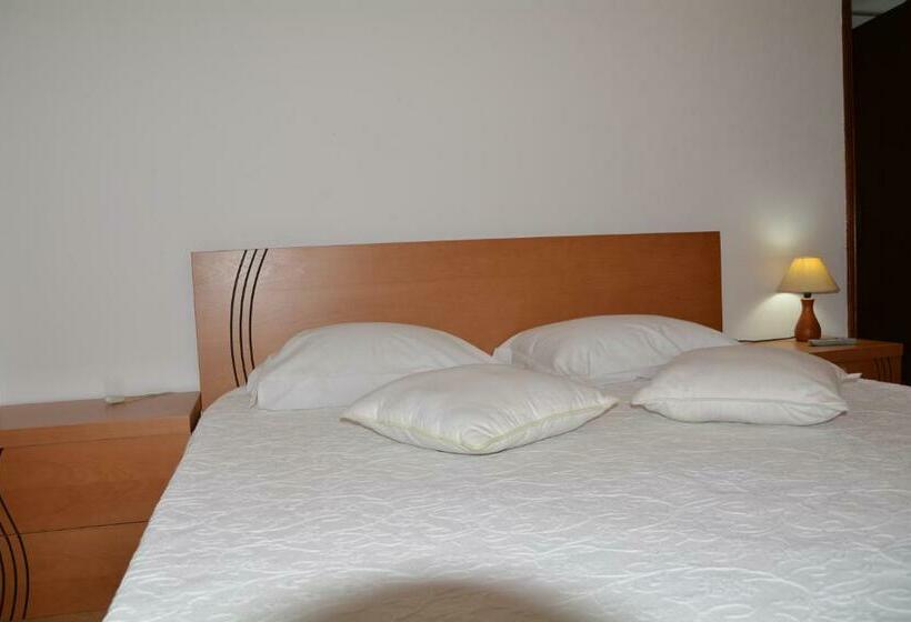 Escritório Estándar, Casa Dos Santos Alojamento   Guest House