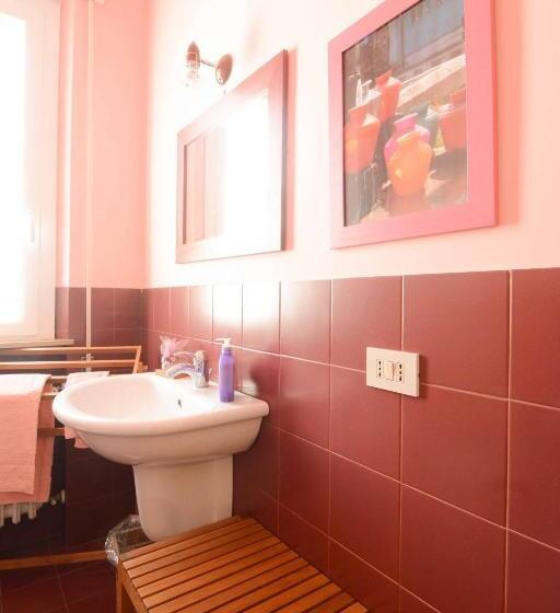 اتاق استاندارد, B&b Casa Fuori Casa 200 Mt Dal Casello Autostradale