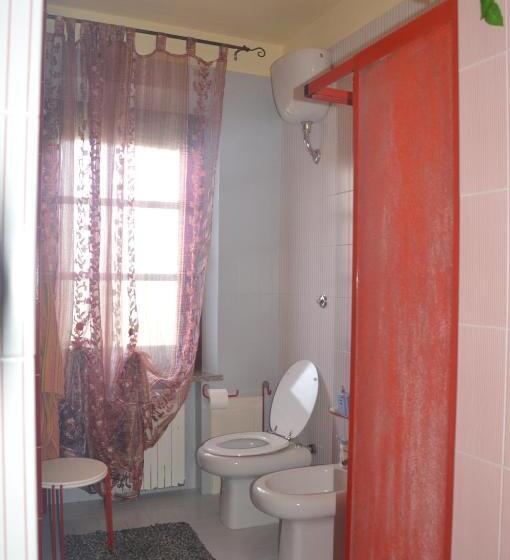 Номер Стандарт, B&b Fra E Fe