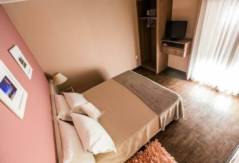 수피리어 트리플 룸, Cabanas Da Lua