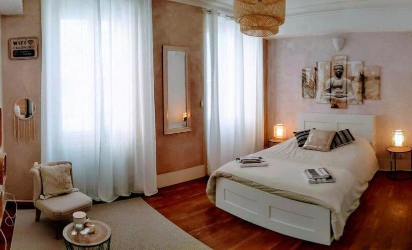 Номер Стандарт, Couette Et Tartine