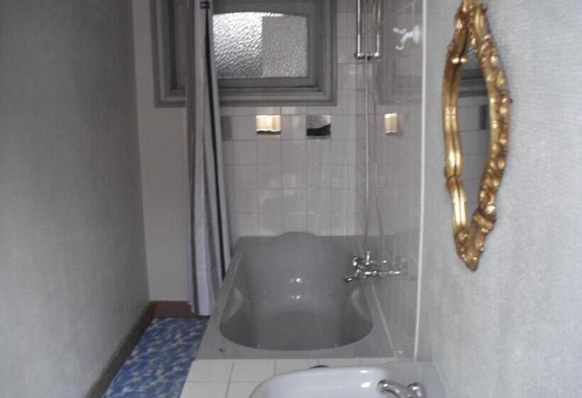 Номер Стандарт, Guesthouse Oude Houtmarkt