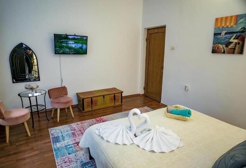 سوییت, Villa Casafina Serviced Apartments