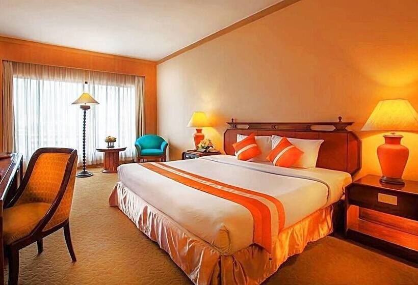 Номер Superior, Chiangmai Grandview Hotel & Convention Center   Sha Extra Plus