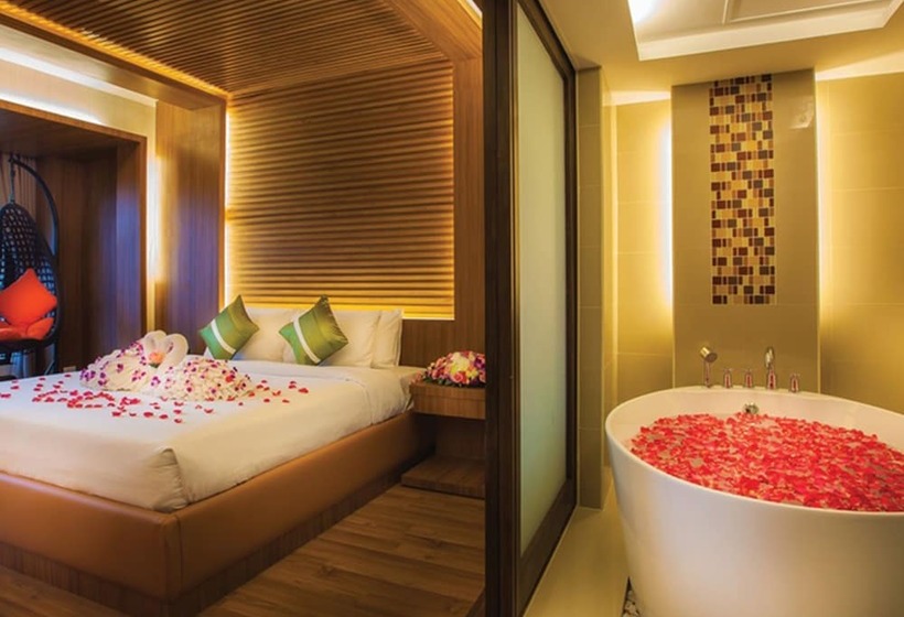 Люкс Премиум, Chiangmai Grandview Hotel & Convention Center   Sha Extra Plus