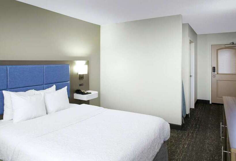 스탠다드 룸, Doubletree By Hilton Monroe Township Cranbury