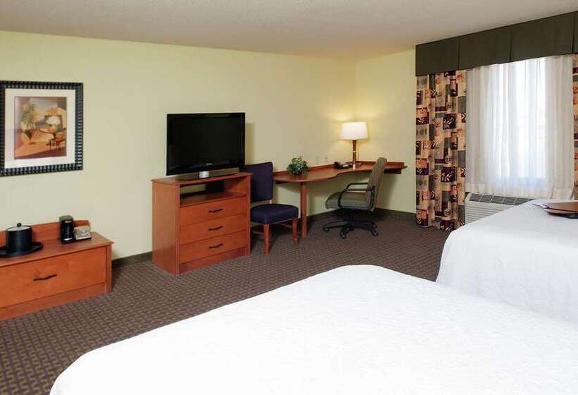장애인을 위한 스탠다드 룸, Doubletree By Hilton Monroe Township Cranbury