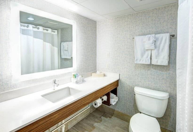 スタンダードルーム, Holiday Inn Express Woodbridge, An Ihg