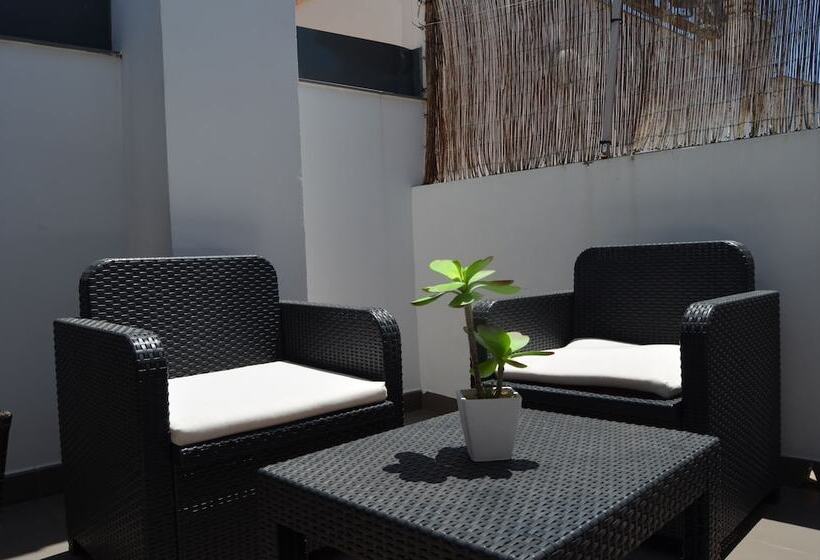 1 Bedroom Penthouse Apartment, Apartamentos San Pablo