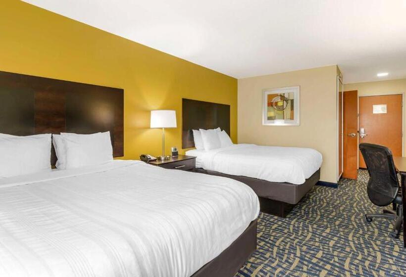 스탠다드 룸, Best Western Plus Brunswick Inn & Suites