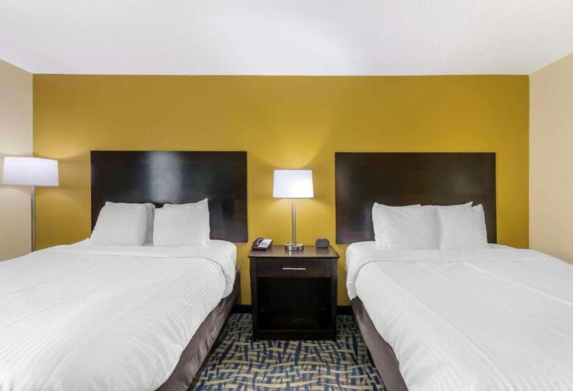 장애인을 위한 스탠다드 룸, Best Western Plus Brunswick Inn & Suites