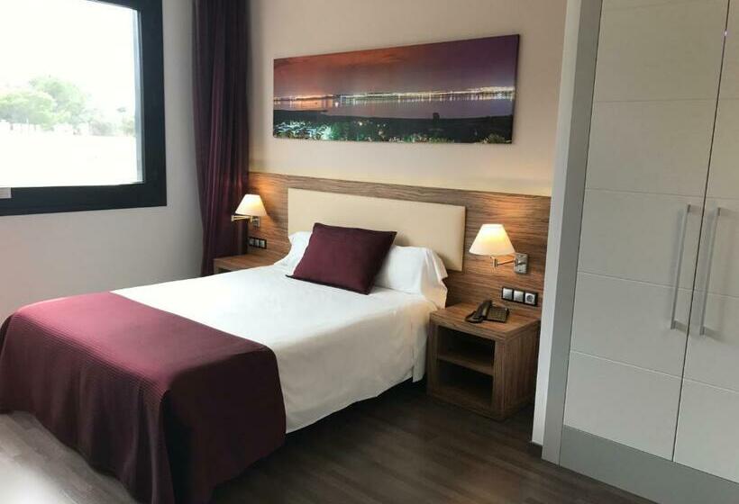 身障者適用スタンダードルーム, Dña Monse Hotel Spa & Golf